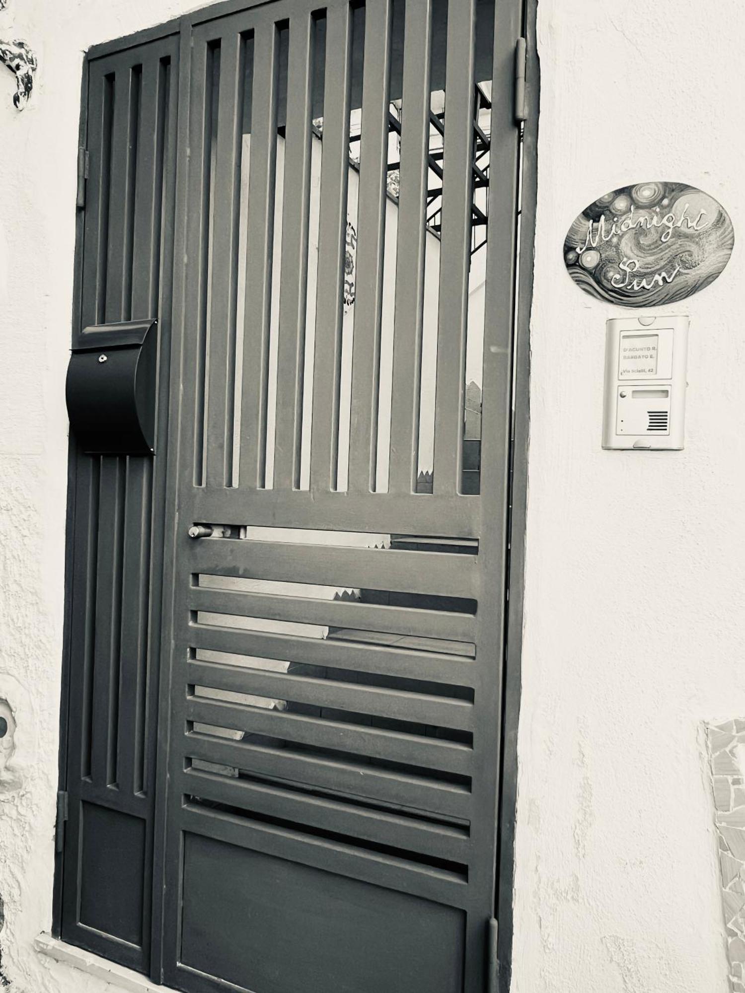 Bed and Breakfast Midnight Sun Виетри Экстерьер фото