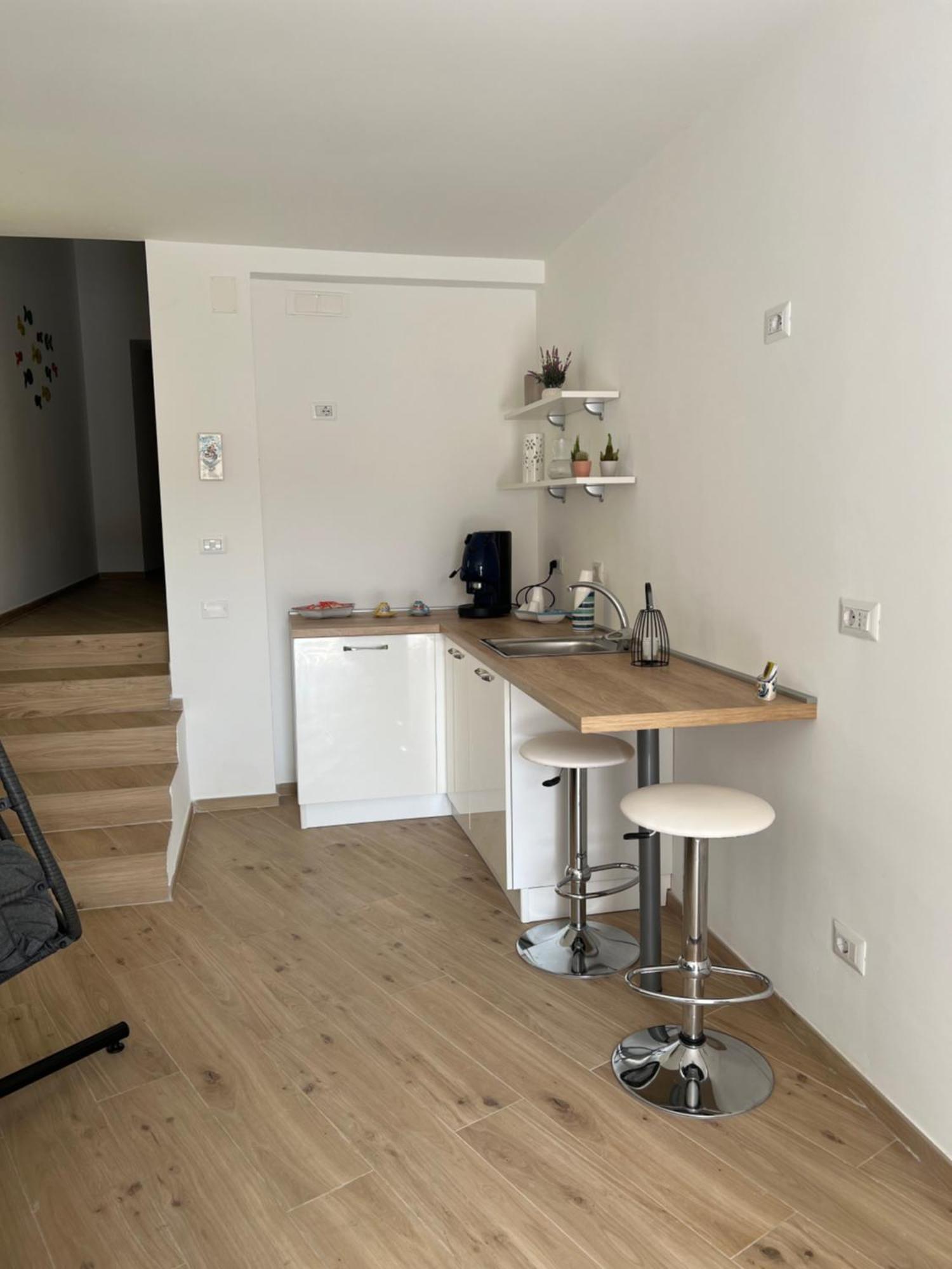 Bed and Breakfast Midnight Sun Виетри Экстерьер фото